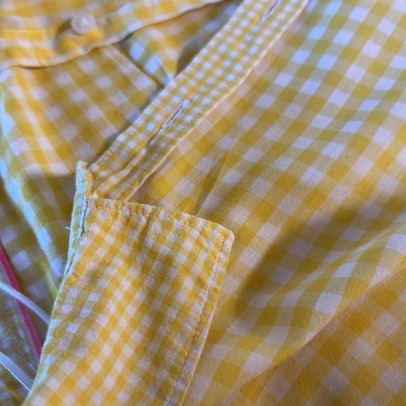 Crown & Ivy button front long sleeve women’s shirt. Yellow Size medium - Picture 7 of 8